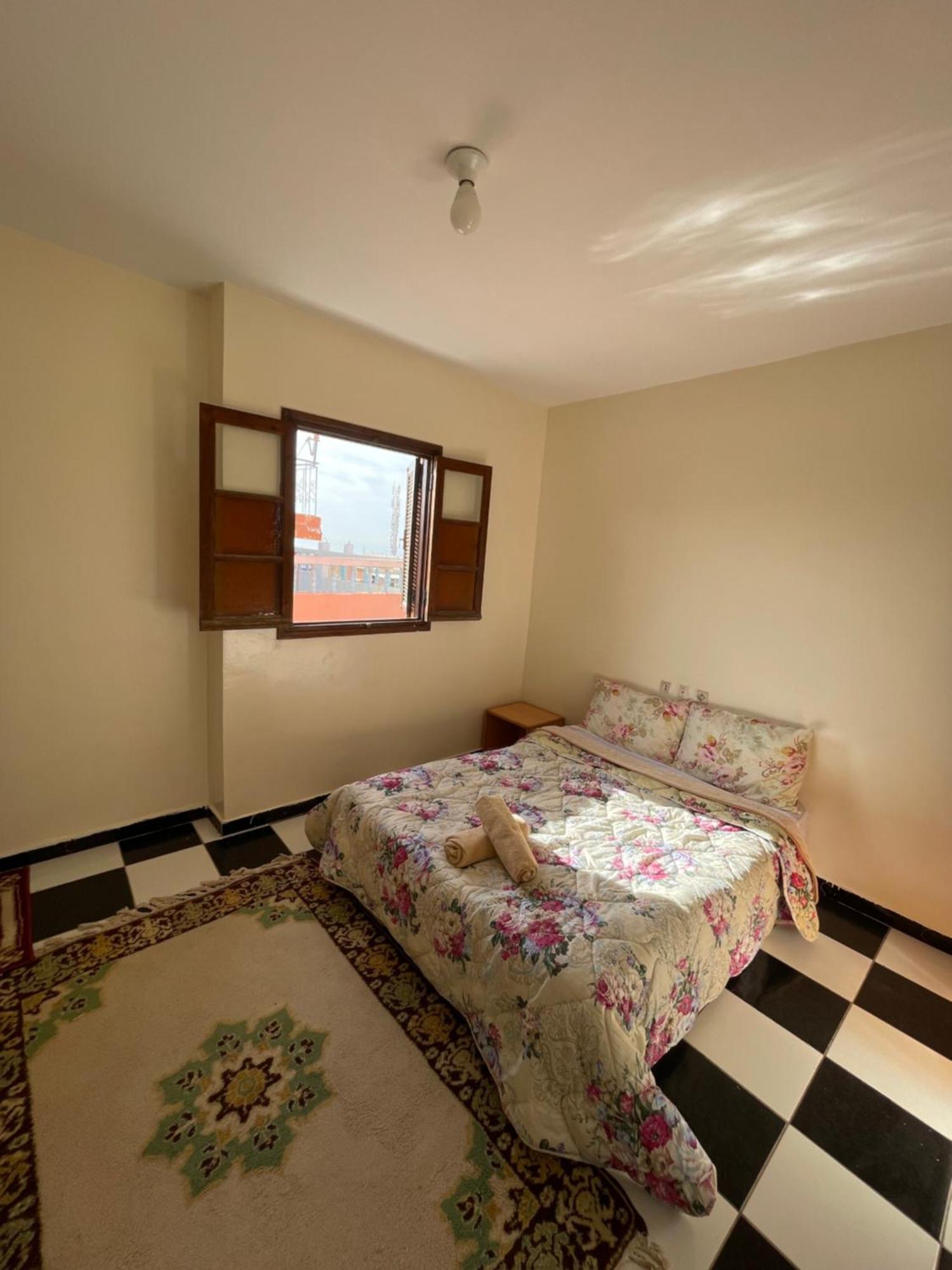 Berber Waves Surf House Hostel Tamraght ภายนอก รูปภาพ