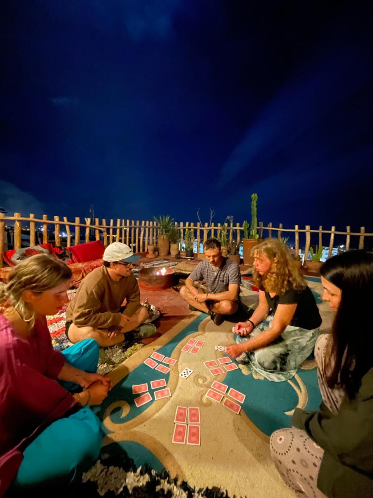 Berber Waves Surf House Hostel Tamraght ภายนอก รูปภาพ